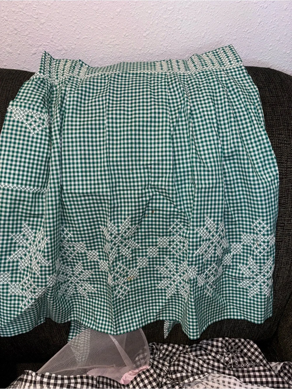 Gorgeous handcrafted vintage checkered aprons lot of 3
